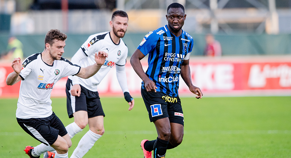 Sirius Fotboll: JUST NU: Tre spelare in från start för Örebro