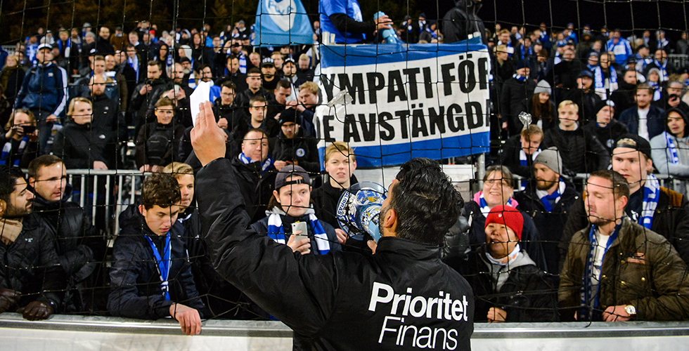 IFK Göteborg: Asbaghi framme med megafon hos fansen - tackade för stödet: 