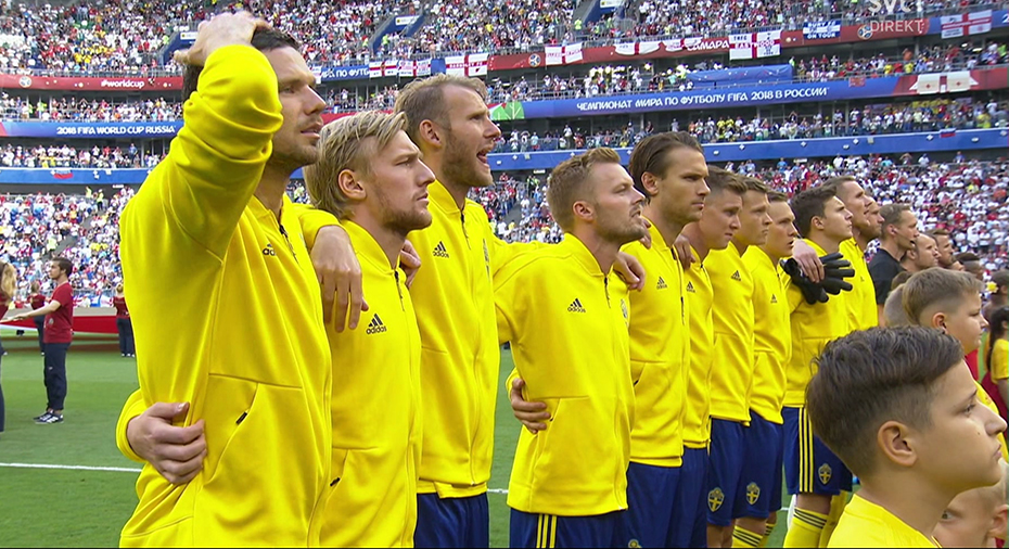 Sverige Fotboll: TV: Se mäktiga scenerna under svenska nationalsången