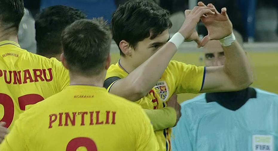 Sverige Fotboll: TV: JUST NU: Sverige i underläge mot Rumänien - inhopparens första landslagsmål
