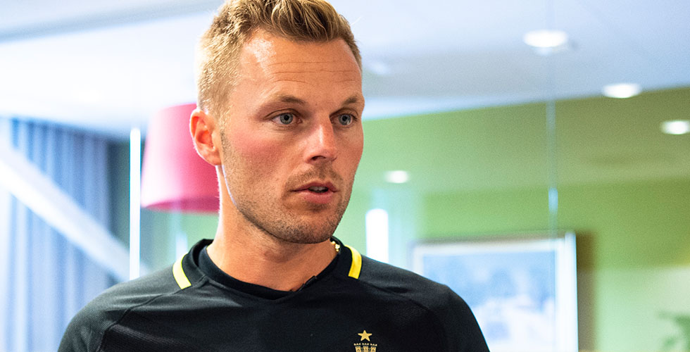 AIK Fotboll: Sebastian Larsson: 