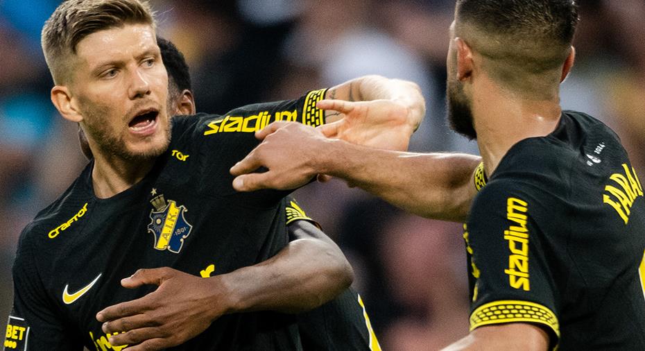 TV: AIK bröt dyster svit i stormötet - slog Blåvitt med 5-2