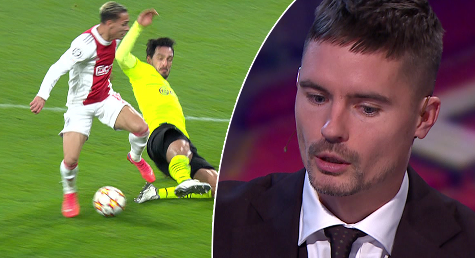 TV: Ajax vidare - Dortmunds utvisning får experterna att rasa: "Katastrof"