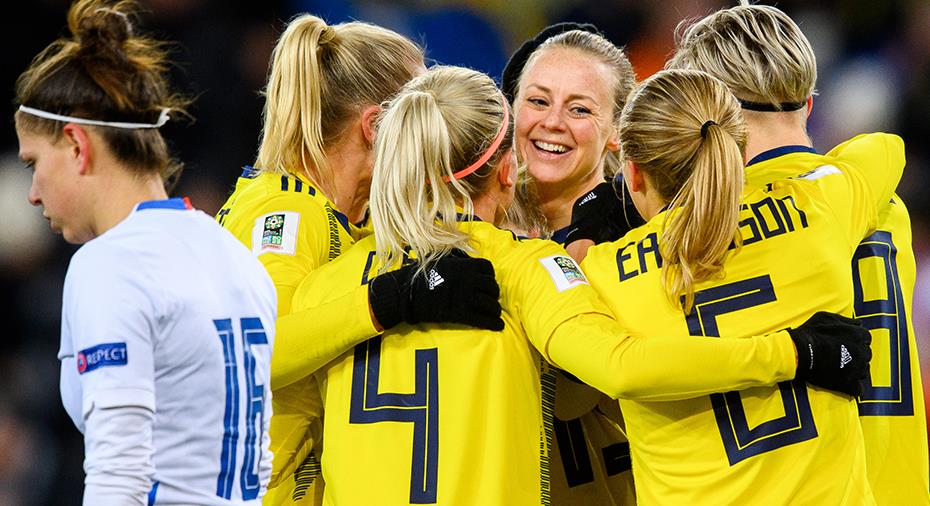 JUST NU: Ilestedt utökar för Sverige - på väg mot ny seger