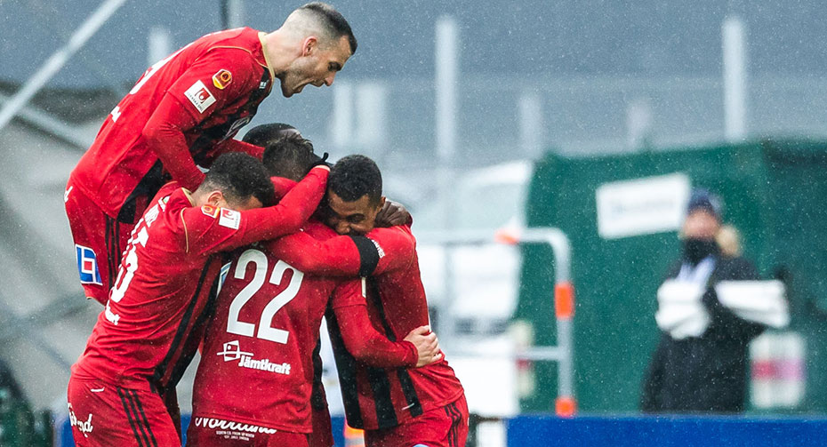 Östersunds FK: TV: ÖFK vann galen match – Isherwood avgjorde i 88:e