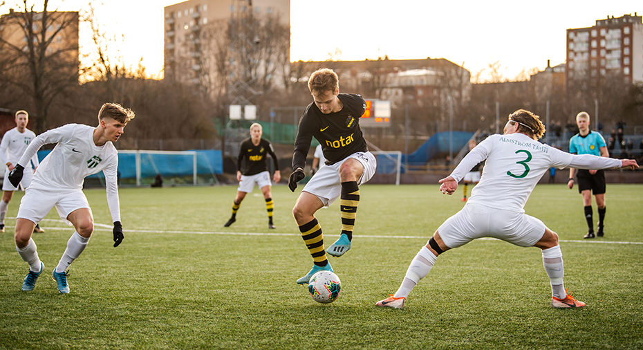 AIK Fotboll: Ylätupas mål: succé i AIK och EM-chans - talangen stortrivs i ny roll