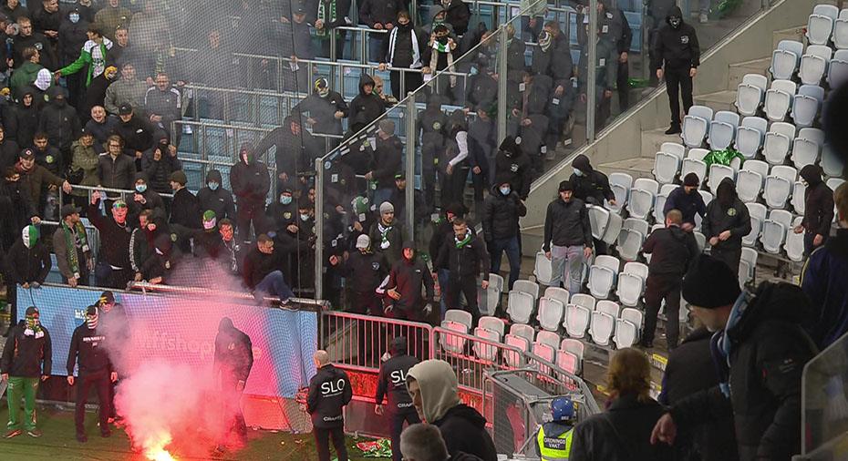 Skandalscener efter stormötet på Eleda Stadion